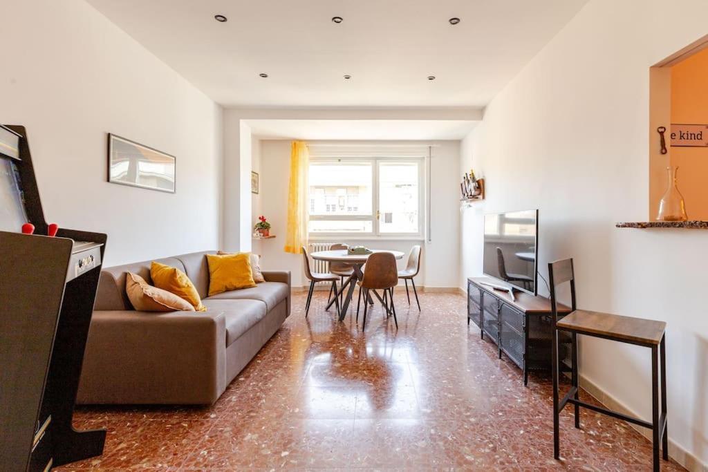 Apartamento Roma Apartment *