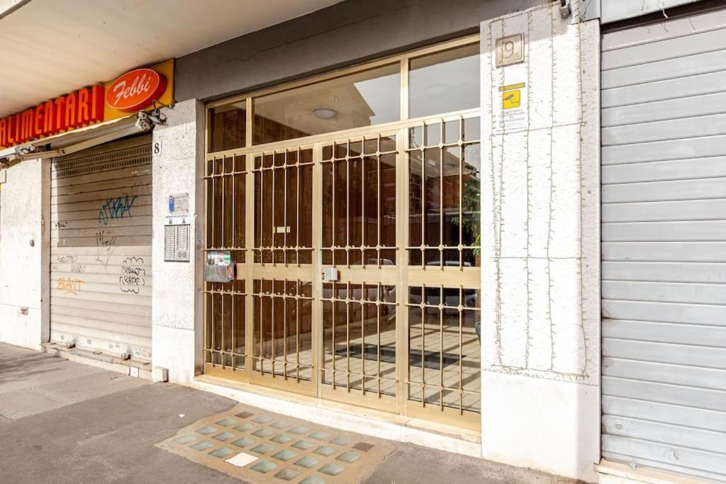 Apartamento Roma Apartment *